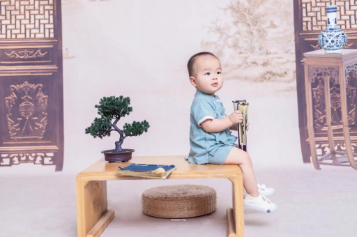 烟台宝宝反复发烧呕吐